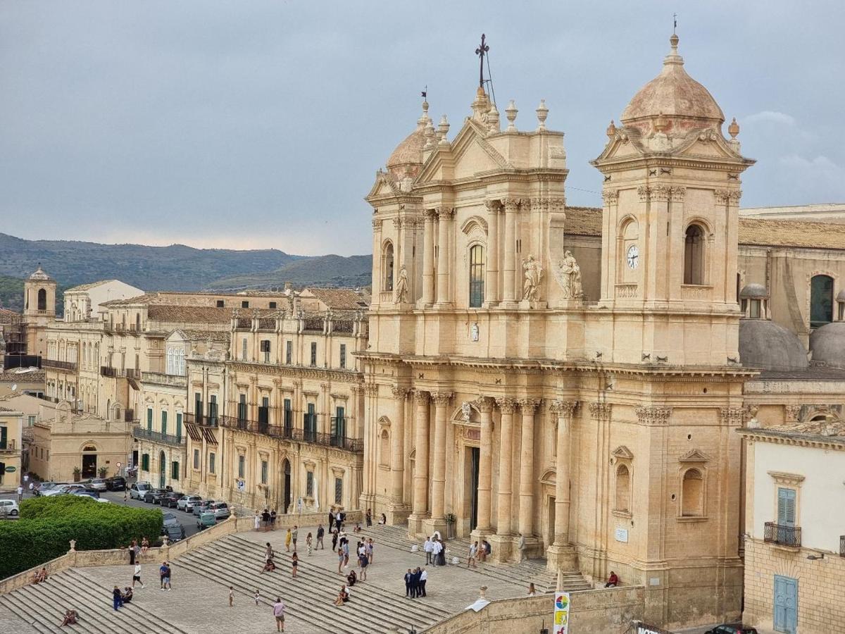 Casa Bommegna Villa Noto Buitenkant foto